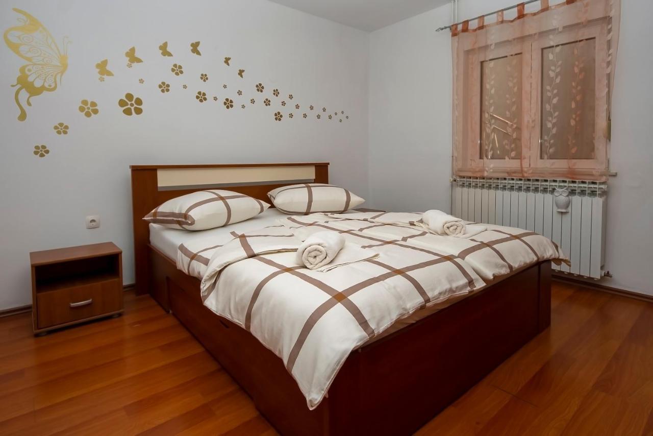 Apartament Mia *